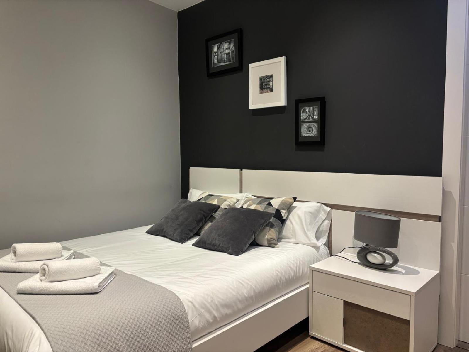 Apartament Maitagarri Casco Antiguo Pampeluna Zewnętrze zdjęcie