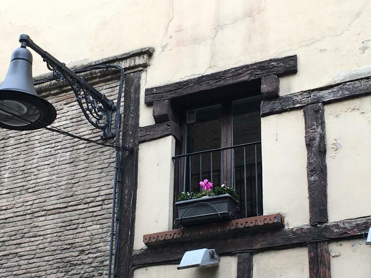 Apartament Maitagarri Casco Antiguo Pampeluna Zewnętrze zdjęcie